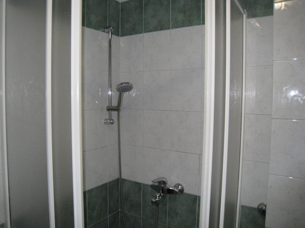 Apartment Ella Mare Zadar Oda fotoğraf